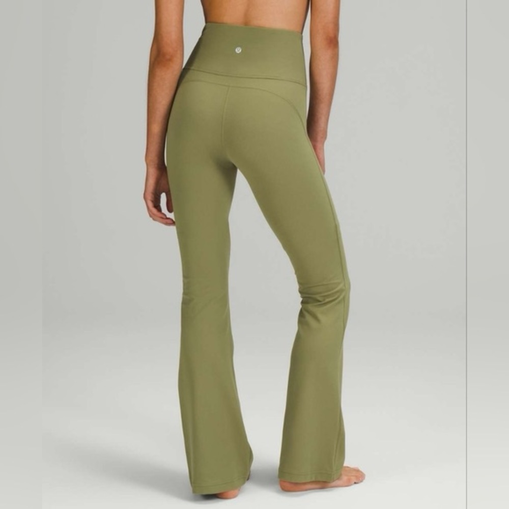Lululemon Groove Super-High-Rise Flared Pant